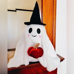 Martha Stewart Ghost Holding Pumpkin Home Decor 👻💕